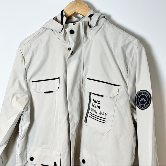 NWOT Khaki Hooded Cargo Windbreaker  “Find Your Own Way”  Men’s M  Gorpcore - Picture 2 of 16